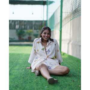 Blusas y Camisas Elegantes para Mujer de Beachwalk, Ropa de Playa para el Día o la Noche - Product Image 2