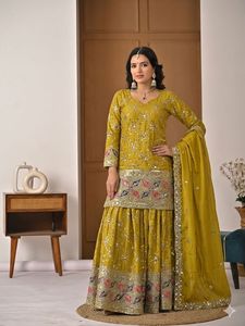 Ensemble Sharara en soie jaune pour femme avec broderie et dupatta pour mariage, robe traditionnelle indienne et pakistanaise longue jusqu'au sol - Product Image 1