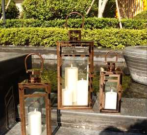 Calm Corners <b>Lantern</b> <b>Set</b> With Glass Panels Flameless Candle Holders Home Decoration - Product Image 4