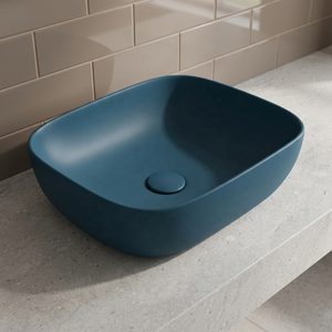 WC monobloc Vistaar Iconic vert paon, en céramique, à siphon, double chasse, design écologique pour salles de bain extérieures modernes - Product Image 5