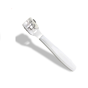 Coupe-ongles de précision en acier inoxydable avec embout en acrylique, instrument de soin des ongles avec poignée confortable pour une coupe contrôlée - Product Image 5