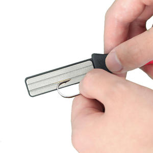 Многофункциональная портативная Алмазная точилка для рыболовных крючков с двойной насадкой и канавкой, предназначенная для рыболовов и занятий спортом на открытом воздухе - Product Image 1