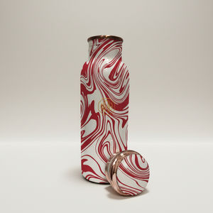 Bouteille d'eau en cuivre artisanale de qualité supérieure de 750 ml |   Conception métallique anti-fuite et anti-rouille pour boisson directe avec impression émaillée - Product Image 6