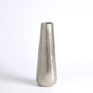 Vase de table contemporain en acier inoxydable fait main avec un design matelassé pour la décoration de la maison, vase en métal fait main - Product Image 5