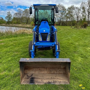 Mini-tracteur New Holland efficace pour petites exploitations agricoles, avec direction facile, conception durable et performances fiables, à vendre - Product Image 4