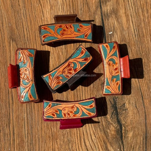 Nueva llegada al por mayor occidental elegante hecho a mano grabado cuero pinzas para el pelo accesorios para el cabello para mujeres - Product Image 2