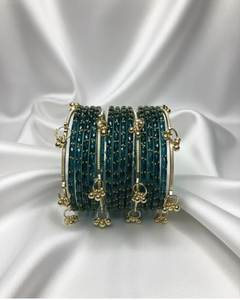 Bracelets dorés de qualité supérieure, tendance, multicolores, en perles de verre, ensemble de bracelets Churiyan, finition avec accents scintillants, bracelets personnalisés à la mode - Product Image 3