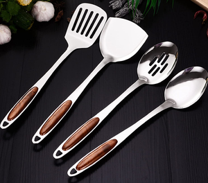 Cuchara de Cocina de Acero Inoxidable, Moderna y Elegante, Juego de Utensilios de Cocina, Cuchara de Cocina a Precio Económico - Product Image 1