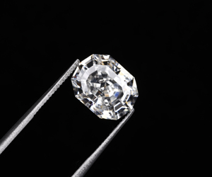 OM GEMS Diamante Cultivado en Laboratorio con Certificado IGI, Corte Escalonado Único y en Tendencia, Ovalado de 1ct, 2ct, 3ct, EF VVS-VS, HPHT CVD, Perforado con Láser - Product Image 3