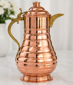 Pichet à eau en cuivre avec couvercle en dôme, design côtelé vintage, grande capacité, poignée, pour la salle à manger, récipient bien-être ayurvédique, carafe de luxe - Product Image 4