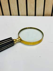 Lupa de Mano de Latón de 2.5'' con Mango Decorativo |   Lupa óptica de cristal vintage (no plegable) - Product Image 3