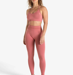 Soutien-gorge de sport sans couture personnalisé pour femme, idéal pour le fitness, couleur unie, soutien complet pour l'entraînement, avec coussinets de poitrine - Product Image 1