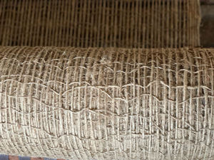 Tissu en jute 100% naturel, écologique, durable, matériau textile en toile de jute pour sacs, emballages, décoration intérieure, agriculture et industries - Product Image 3