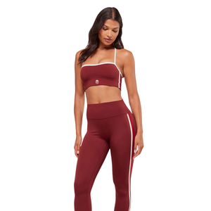 Sujetador Deportivo para Mujer con Logotipo Personalizado, Color Rojo Carmín, Ribete en Contraste de Nailon y Spandex, Top de Yoga con Soporte Ligero, Ropa Deportiva para Gimnasio y Entrenamiento - Product Image 3