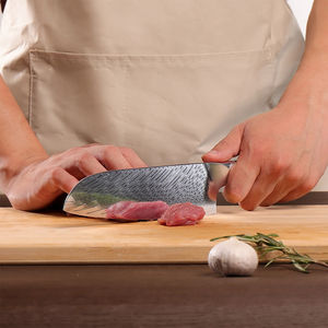 Cuchillo de Cocina de 7 Pulgadas con 67 Capas de Acero VG10 y Mango de Resina Azul - Product Image 6