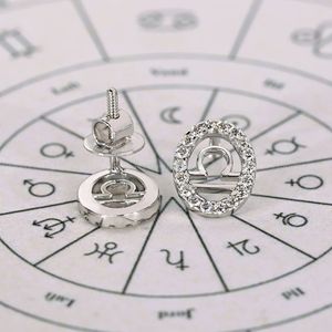 Pendientes Redondos de Diamantes Libra con Engaste Halo 0.30 TCW Calidad E/F VS Joyería de Astrología Zodiacal para Ella Elegante Regalo de Cumpleaños - Product Image 2