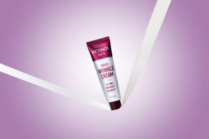 Crème dense anti-rides au rétinol 500 UI et au panthénol en tube pour l'élasticité, l'hydratation, le lifting et l'éclat - Product Image 6