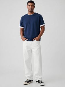 Pantalon en jean déchiré coupe droite délavé style vintage avec personnalisation de marque 100 % coton imprimé pour collections de vêtements urbains printemps - Product Image 4