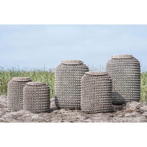 Linterna de iluminación decorativa de estilo costero rústico Otras categorías incluyendo portavelas y tarros de velas - Product Image 3