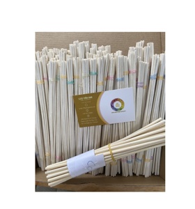 Bâton de diffuseur de rotin naturel de haute qualité du Vietnam utilisé pour l'hôtel et la maison-Disponible en tailles de 20cm 23cm 25cm - Product Image 1