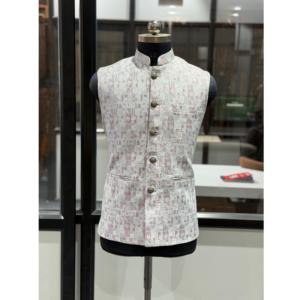 เสื้อโค้ทผู้ชายสไตล์ราชวงศ์ลายแจ็คการ์ดประดับเลื่อมสำหรับงานต้อนรับและพิธีกรรม ขายดีที่สุด ราคาดีที่สุด - Product Image 1