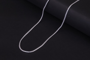 Elegante Collar de Cadena con Acabado en Rodio Plateado, Joyería Contemporánea Unisex para Uso Diario, Fiestas y Regalos - Product Image 4