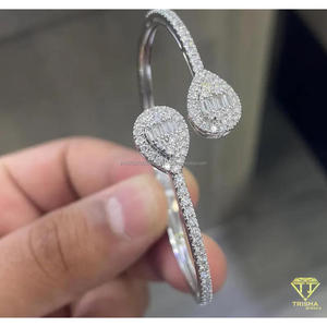 Brazalete de Diamantes Moissanite en Forma de Pera en Plata de Ley 925, Brazalete de Lujo para Mujer, Joyería Brillante para Novias y Fiestas - Product Image 4