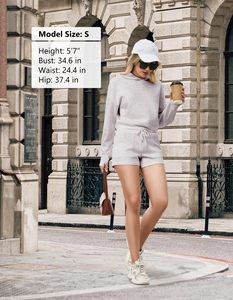 ชุดฮู้ดดี้และกางเกงขาสั้นผู้หญิงคุณภาพสูง ผลิตจากผ้าฝ้าย 100% เนื้อผ้าเบาสบาย สไตล์ลำลองและสตรีทแวร์ พร้อมบริการสกรีนโลโก้ตามสั่ง - Product Image 6