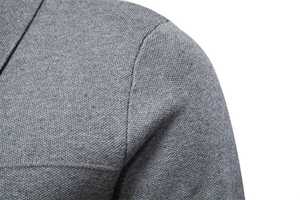 Cárdigan de punto con cuello y cremallera completa para hombre – Elegante suéter con cremallera para otoño e invierno, perfecto para usar en capas y para el día a día - Product Image 4