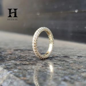 Anillo de Eternidad de Lujo con Micro Pavé de Diamantes Cultivados en Laboratorio en 3 Lados, Oro Amarillo de 14K, Anillo de Boda Multihilera 3D - Product Image 3