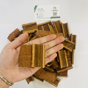 Cannelle/Lavanga Patte/Daalchini coupée en carrés, prête à l'exportation, sans peau - Fraîche, parfumée, abordable - Product Image 3