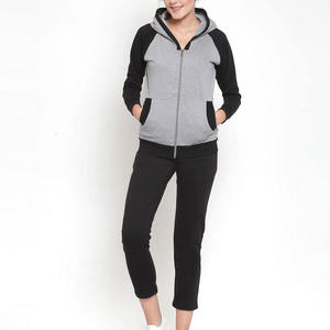 Ensemble de survêtement gris et noir à capuche pour femme, sweat-shirt à fermeture éclair à manches longues et pantalon de jogging assorti, couleur unie décontractée pour l'automne - Product Image 5