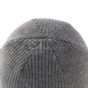 Gorros Unisex de Punto Jacquard Premium con Tela Suave, Ajuste Cómodo y Ajustable, para Invierno, Actividades al Aire Libre y Uso Diario - Product Image 5