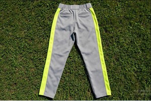 Uniforme de Béisbol Unisex Transpirable de Poliéster, Conjunto de Camiseta con Botones y Pantalones Cortos, Uniforme Deportivo Tofen con Cuello de Béisbol para Todas las Temporadas - Product Image 3