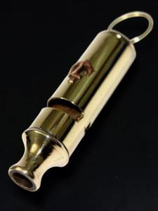 Sifflet d'arbitre en laiton à thème bouddhiste, pendentif, sifflet de survie en plein air - Product Image 6