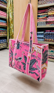 Bolso Tote de Terciopelo Le Souvenirs para Mujer, Estilo Bohemio Vintage con Estampado de Jungla, Bolsillos Interiores, Ligero, Ideal para Viajes y Compras de Verano - Product Image 3