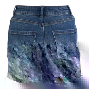 กางเกงยีนส์ขาสั้นทรงตรงแบบขาดๆ เอวสูง สไตล์วินเทจ สีซีดแบบ Snow Stonewash ผ้ายืดสแปนเด็กซ์ ระบายอากาศได้ดี สวมใส่สบาย เหมาะสำหรับฤดูร้อน รับผลิตตามแบบ (OEM) ขายส่ง มีหลายสี - Product Image 2