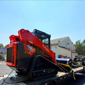 Cargadora compacta de orugas Kubota SVL97-3 de alto flujo, diseñada para construcción, paisajismo, demolición y manipulación de materiales. - Product Image 1