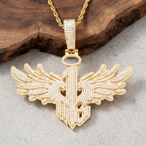 Colgante de Lujo Personalizado Hip Hop Número 1 Alas Iced Out con Micro Pavé de Plata 925 y Diamantes de Moissanita, Venta al por Mayor - Product Image 4
