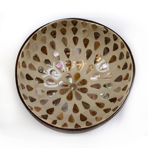 Cuenco de cáscara de coco personalizable al por mayor, utensilios de cocina biodegradables ecológicos hechos a mano, ensaladera ligera lista para regalo - Product Image 5