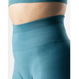 Yoga Wear Factory Custom Logo Women Sportswear Workout Sets Fitness Crop Top Butt Scrunch <b>Leggings</b> <b>Flare</b> Yoga Pants Set - Product Image 4