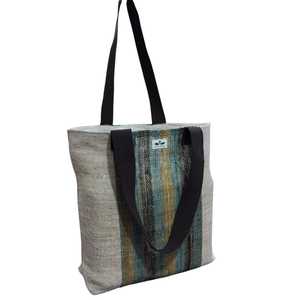 Sac fourre-tout spacieux en toile de chanvre et paille, fait main, style bohème vintage, écologique et durable, pour femme, idéal pour la plage - Product Image 2