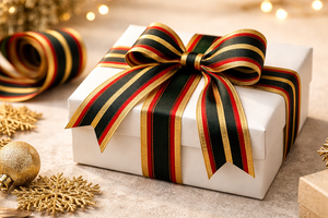 Cinta de Grogrén de 38 mm de Neelkamal Industries, con Rayas Verdes, Rojas y Doradas, Cinta Decorativa Metálica Lurex para Prendas - Product Image 3