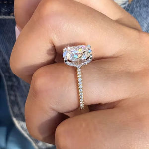 Anillo de Compromiso Ovalado Brillante de Oro Blanco Sólido de 14K, Joyería Fina, Anillo Solitario con Halo Oculto y Banda Pavé, Joyería Nupcial - Product Image 3