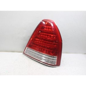 ชุดไฟท้ายขวา Centennial รุ่น COMBINATION, RH มือสอง ของแท้ OEM 924023B500 - Product Image 4