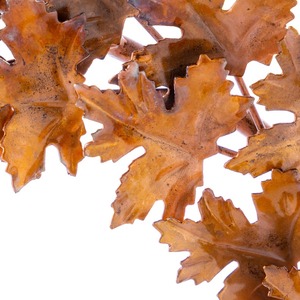 Magnifique couronne métallique avec un grand cercle dense de feuilles de chêne superposées, fini d'une finition bronze antique métallique, pour la décoration. - Product Image 2