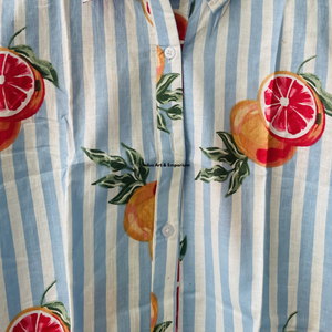Camisa Casual con Estampado Floral para Mujer, Hecha a Mano con Técnica de Bloqueo, 100% Algodón, Cuello con Botones, Transpirable, para Verano, Rosa y Blanco, para Actividades al Aire Libre - Product Image 6