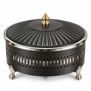 Elarvessa Plat à chafing en acier inoxydable doré antique à motifs floraux en relief avec finition miroir et support sur pied orné, durable et écoresponsable - Product Image 5