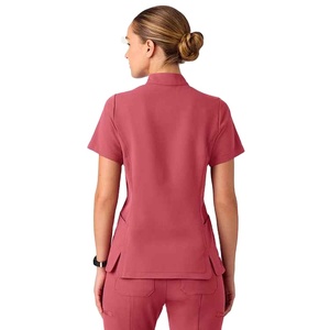 Conçu pour un confort maximal avec des panneaux extensibles et un tissu respirant, design tendance, uniforme d'hôpital ergonomique - Product Image 3