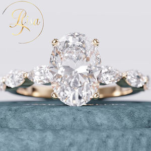 แหวนเพชรทรงรีเพาะเลี้ยงในห้องปฏิบัติการ ได้รับการรับรองจาก IGI เกรด VVS ประดับเพชรด้านข้าง แหวนหมั้นเพชรเพาะเลี้ยงในห้องปฏิบัติการแบบกำหนดเอง ด้วยเทคนิค HPHT CVD ทอง 14K 18K สำหรับผู้หญิง - Product Image 1
